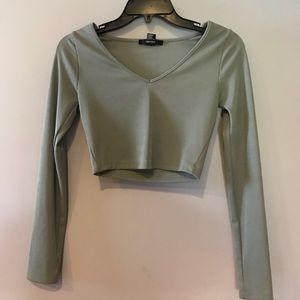 Cropped Long Sleeve Top
